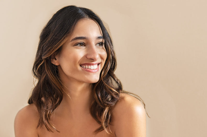 5 Simple Ways to Naturally Combat Hair Loss